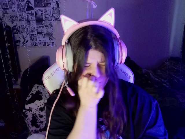 צילומי מסך משודרים SaanviUwU