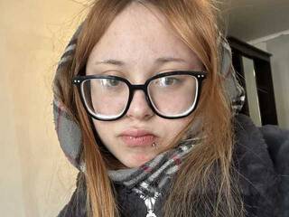 צ'אט וידאו ארוטי SaintEva