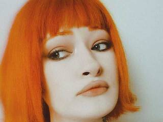 צ'אט וידאו ארוטי Sakurakira