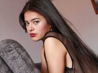 צ'אט וידאו ארוטי Sally-kins