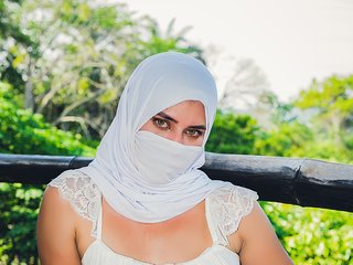 צ'אט וידאו ארוטי salma-arabic