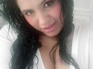 צ'אט וידאו ארוטי samaantha12