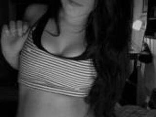 צ'אט וידאו ארוטי samantaaa1