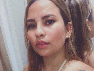 צ'אט וידאו ארוטי samanthagold6