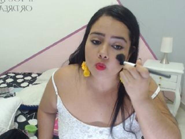 צילומי מסך משודרים SamaraMarquez