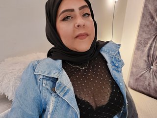 צ'אט וידאו ארוטי samira-malek
