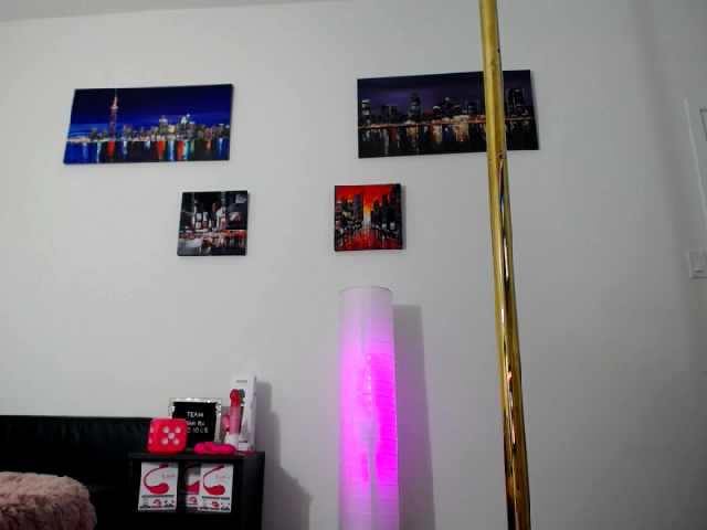 צילומי מסך משודרים SamiraLicious