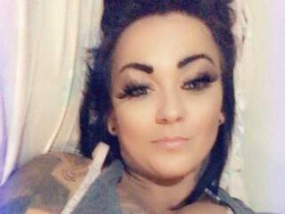 צ'אט וידאו ארוטי Sammibaby121