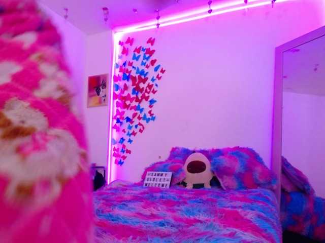 צילומי מסך משודרים Sammyviolet