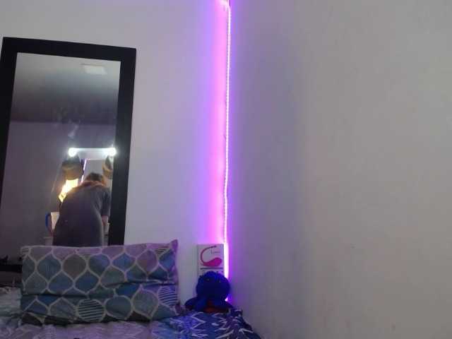 צילומי מסך משודרים Sammyviolet