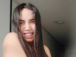 צ'אט וידאו ארוטי SapphiraBron