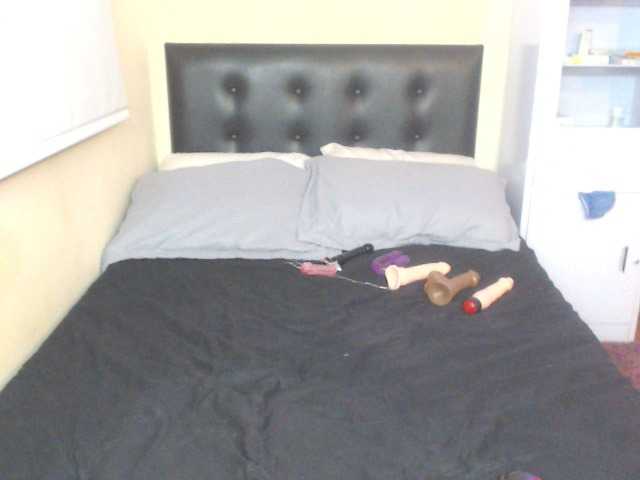 תמונות Sara-Angie WELCOME TO MY ROOM!!⭐ #new #ebony #pvt #pussy #ass #anal