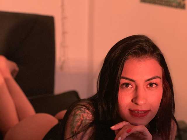 תמונה של הפרופיל Sara-Coleman