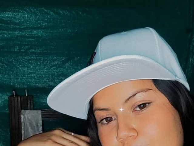 תמונה של הפרופיל sara18a