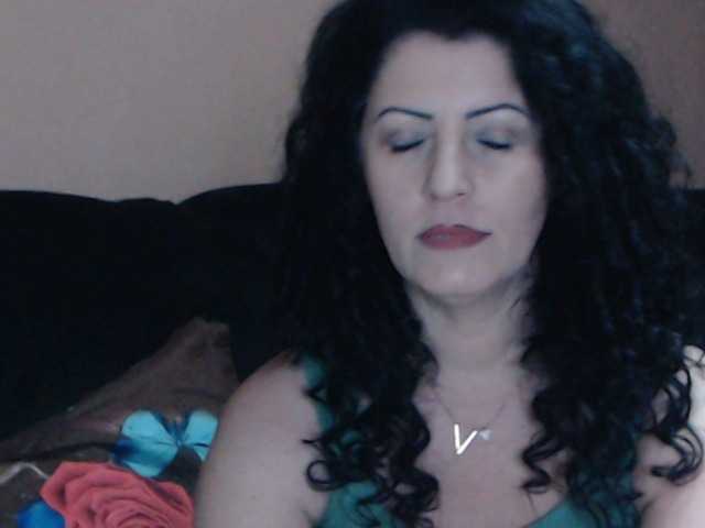 צילומי מסך משודרים SaraAnn