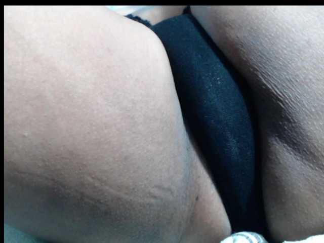 צילומי מסך משודרים sarah-hot