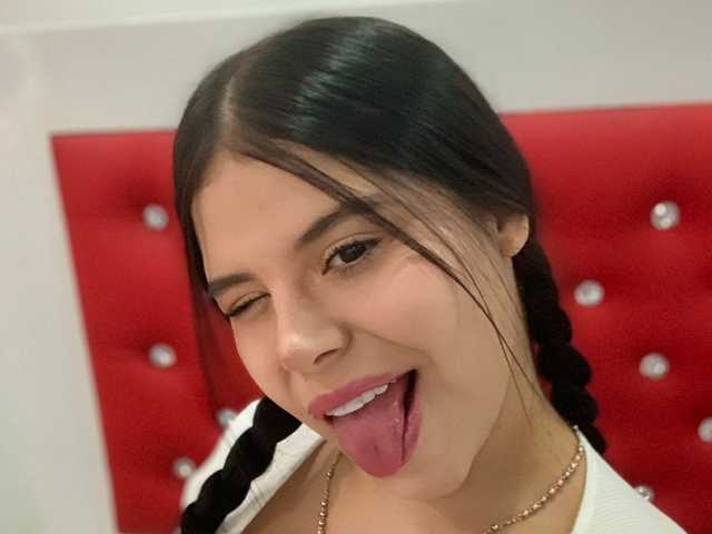 תמונה של הפרופיל SarahColliins
