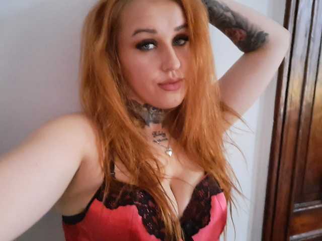 תמונה של הפרופיל SarahFlirt