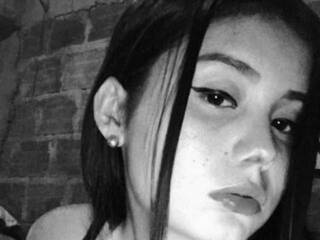 צ'אט וידאו ארוטי SarahReina