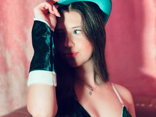 תמונה של הפרופיל SarahSweett