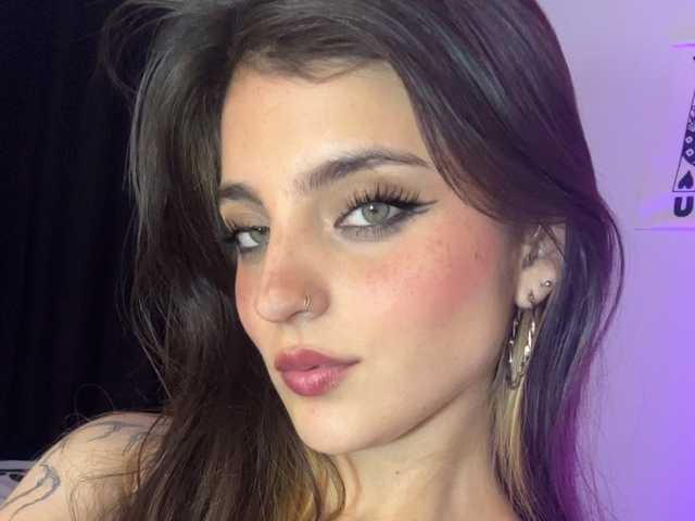 תמונה של הפרופיל sarahtaylorr