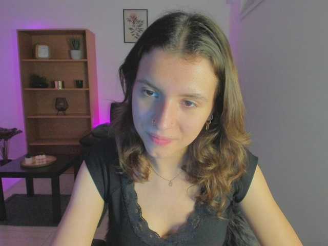 צילומי מסך משודרים SaraJaay18