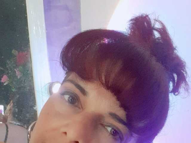 תמונה של הפרופיל sarasmith2