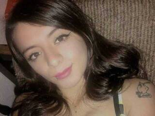 צ'אט וידאו ארוטי sarathx