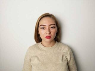 צ'אט וידאו ארוטי SaraVega