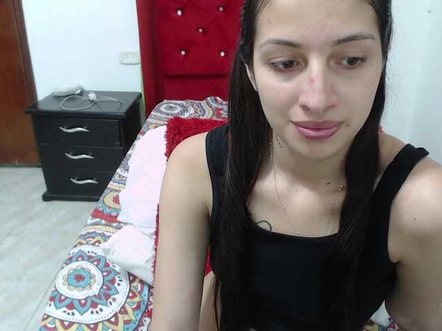 תמונות SaraySkinny hi guys welcome to my room ♥salivateen♥daddy♥pvt♥squirting♥anal♥gag♥lovense♥20♥ /feet10/tits30/pussy40/ass50/gag70/naked100/masturbation130/cum150/250/