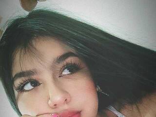 צ'אט וידאו ארוטי saritahotg