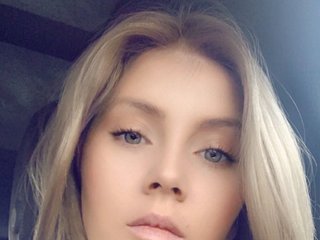 צ'אט וידאו ארוטי Sarrah8