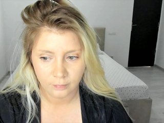 צ'אט וידאו ארוטי Sarrah8