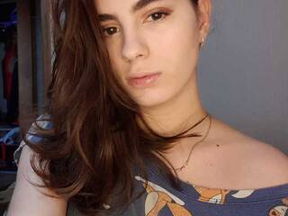 צ'אט וידאו ארוטי SatakoLee