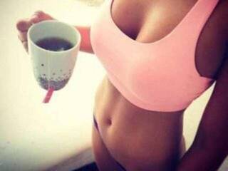 צ'אט וידאו ארוטי Satisfact1onn