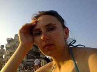 צ'אט וידאו ארוטי scarlet2008