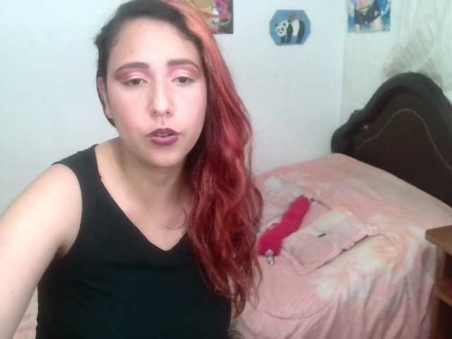 תמונות scarlette07 @500, @0, @500 remaining to start the show!” show dildo and squirt