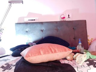 צ'אט וידאו ארוטי scarletth