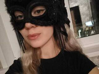 צ'אט וידאו ארוטי KukuCap0l