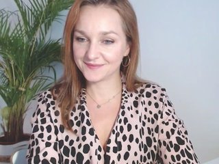 צ'אט וידאו ארוטי SecretAlicia