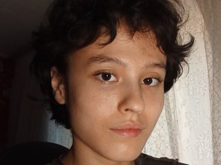 צ'אט וידאו ארוטי SeePinciaro