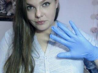 צ'אט וידאו ארוטי SelinaBB