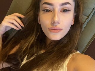 צ'אט וידאו ארוטי Seliny