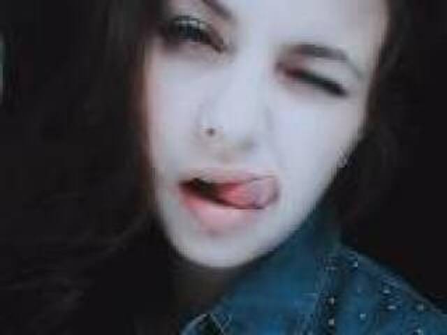 תמונה של הפרופיל selllenaa