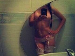 צ'אט וידאו ארוטי sexsandra