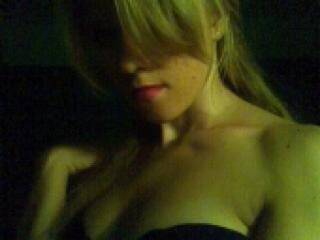 צ'אט וידאו ארוטי sexuangel