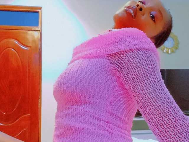 תמונה של הפרופיל sexybarbiequeen