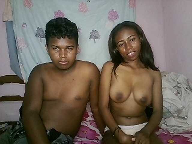 צילומי מסך משודרים sexycouple32