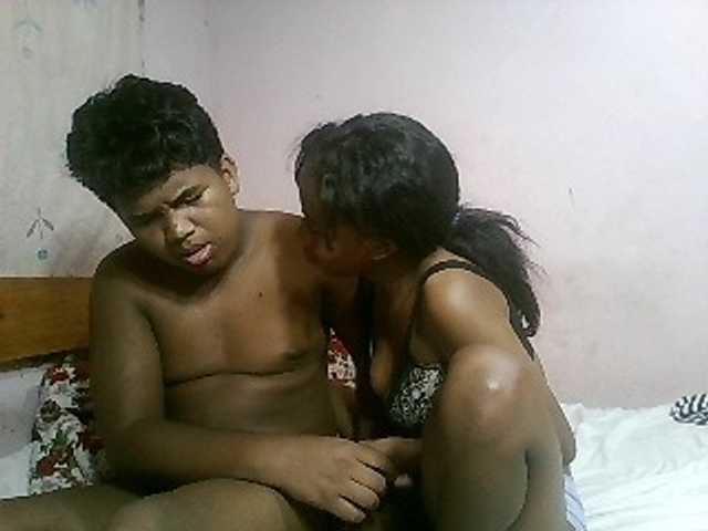 צילומי מסך משודרים sexycouple32
