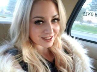 צ'אט וידאו ארוטי LucieLove